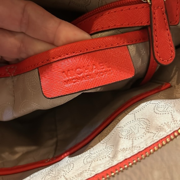 Michael Kors Orange hand bag/crossbody - Picture 6 of 16